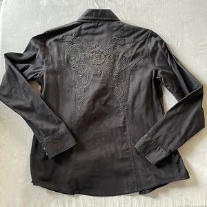 Womens Harley Davidson long sleeve button down.